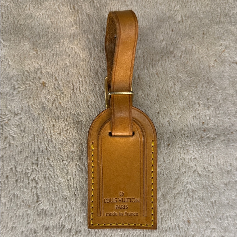 Vintage Louis Vuitton Small Luggage Tag in Vachetta Leather (16I)